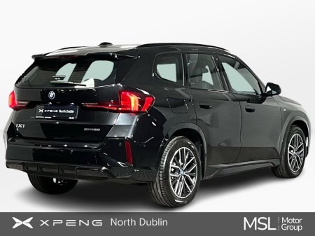 2024 BMW iX1 - view 3