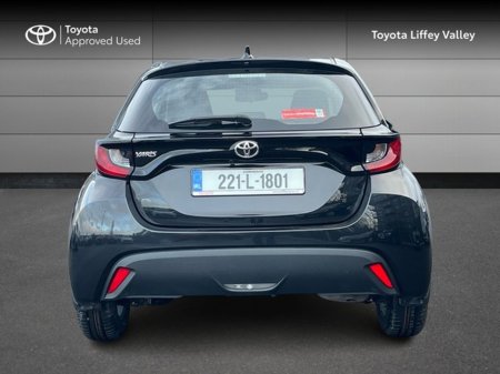 2022 Toyota Yaris - thumbnail 4