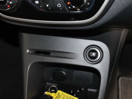 2016 Renault Captur - thumbnail 19