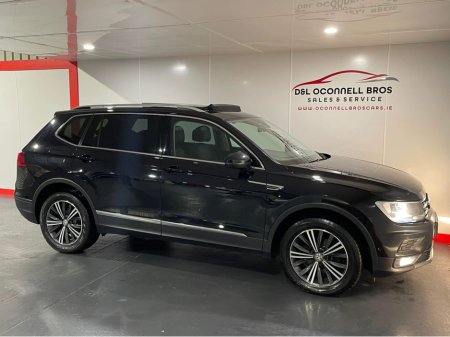 2018 Volkswagen Tiguan Allspace CL 2.0 TDI MANUAL 6SPEED FWD 150HP 5DR €22,900 thumbnail