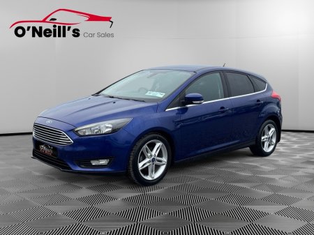 2016 Ford Focus - thumbnail 5