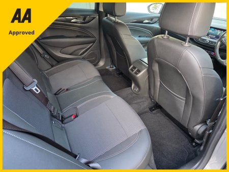 2019 Opel Insignia - thumbnail 11