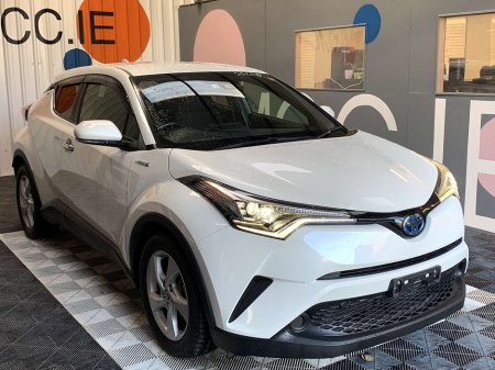 2018 Toyota C-HR 2018 C-HR 1.8 Hybrid / Cruise Control / Toyota C-HR Automatic €21,950