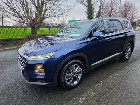 2019 Hyundai Santa Fe 4WD Executive Plus 5DR €26,950 thumbnail