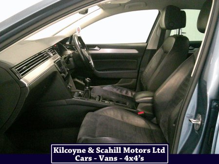 2017 Volkswagen Passat HIGHLINE BE 1.6 TDI MANUAL 6SPEED FWD 120HP thumbnail