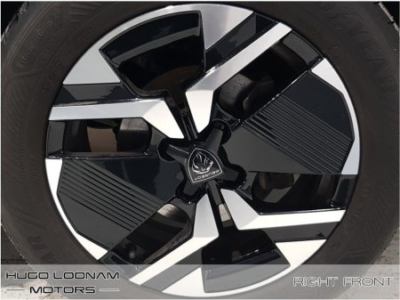 2025 Peugeot 2008 - thumbnail 14