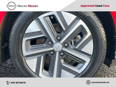 2022 Hyundai Kona EV Premium 64 kWh €21,850 thumbnail