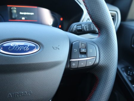 2026 Ford Kuga 2.5 Duratec 243PS PHEV ST-Line X Auto €45,995 thumbnail