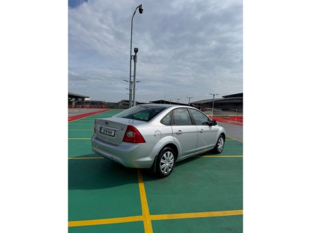2009 Ford Focus - photo 6