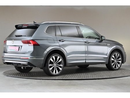 2021 Volkswagen Tiguan - thumbnail 10