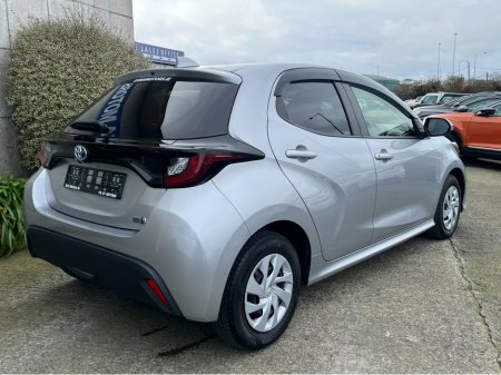 2022 Toyota Yaris - thumbnail 4