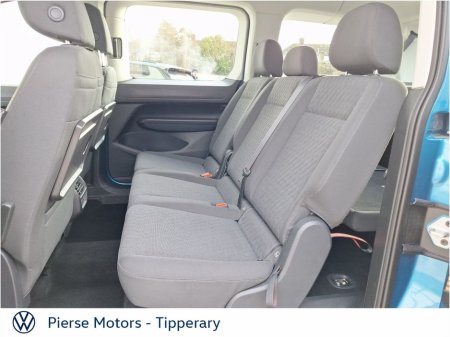 2025 Volkswagen Caddy CADDY LIFE TDI 122HP A7F €47,950 thumbnail