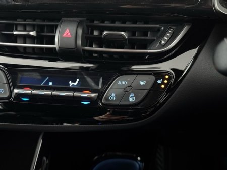 2023 Toyota C-HR HYBRID SPORT €30,950 thumbnail