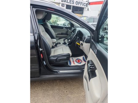 2019 Kia Sportage - thumbnail 9