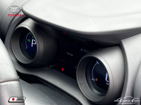 2021 Toyota Yaris Cross AUTOMATIC CITY SUV €23,950 thumbnail