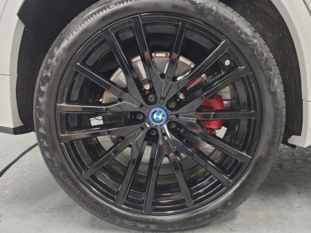 2024 BMW X5 xDrive50e M Sport €90,975 thumbnail