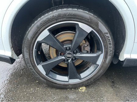 2020 Audi Q5 2.0TFSIE 50 QTIP 5DR BLACK EDITION €39,950 thumbnail