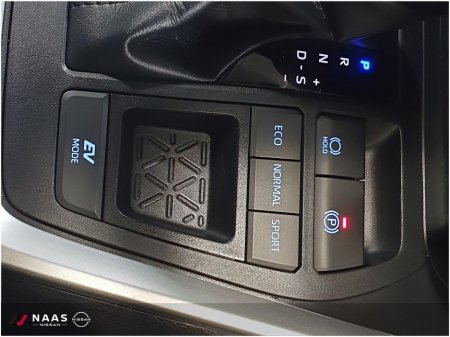 2022 Toyota Rav4 RAV4 HYBRID SOL 4DR AUTO €36,945 thumbnail