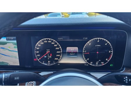 2019 Mercedes-Benz E Class - thumbnail 16