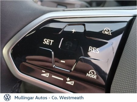 2025 Volkswagen ID.3 ID.3 PA PRO PLUS 58KWH €34,950 thumbnail