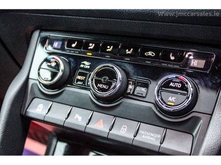 2023 Skoda Kodiaq 2.0 TDI 150HP DSG SportLine 7 Seat €49,995 thumbnail