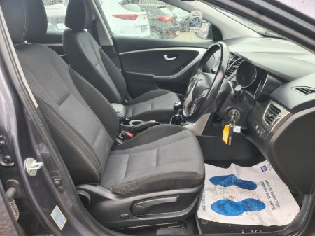 2016 Hyundai i30 - thumbnail 8