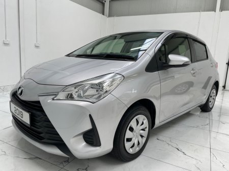 2019 Toyota Yaris - thumbnail 7