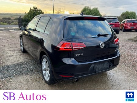 2017 Volkswagen Golf 171 Volkswagen Golf Comfortline Connect 1.2 DSG €15,550 thumbnail