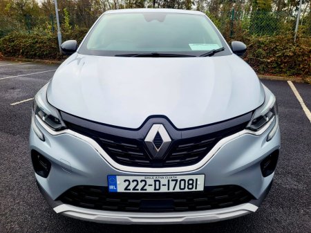 2022 Renault Captur  €15,999