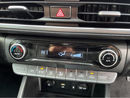 2022 Hyundai Kona - thumbnail 18