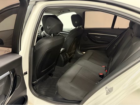 2017 BMW 3 Series SPORT 320 D €16,495 thumbnail