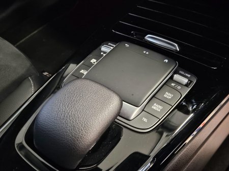 2021 Mercedes-Benz A Class A 250 E PHEV A/T AMG Line €26,950 thumbnail