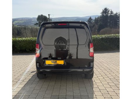 2019 Peugeot Partner - thumbnail 6