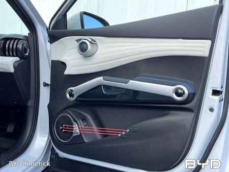 2026 BYD ATTO 3 "261 Delivery" BYD Atto 3, Design (60kWh) with Finance Available Adaptive & Intelligent Cruise Control 15.6" Electric Rotary Touchscreen - Panoramic Sunroof - Heated Front Seats - 18 Alloy Wheels €44,454 thumbnail