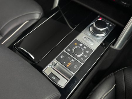 2020 Land Rover Discovery - thumbnail 24