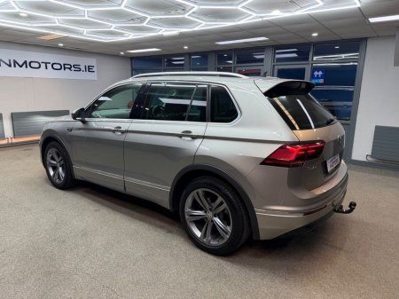 2019 Volkswagen Tiguan - thumbnail 19