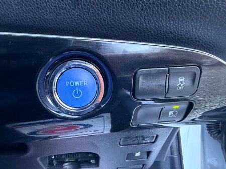 2022 Toyota Prius - thumbnail 14