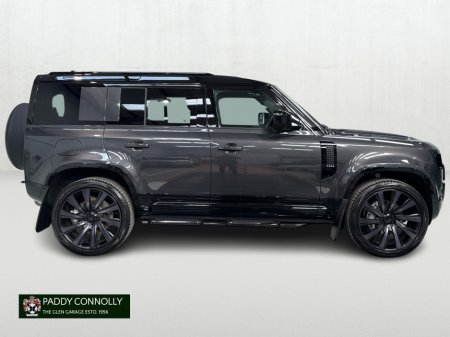 2026 Land Rover Defender - thumbnail 3