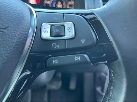 2018 Volkswagen Golf 1.4 HIGHLINE, AUTOMATIC €18,950 thumbnail