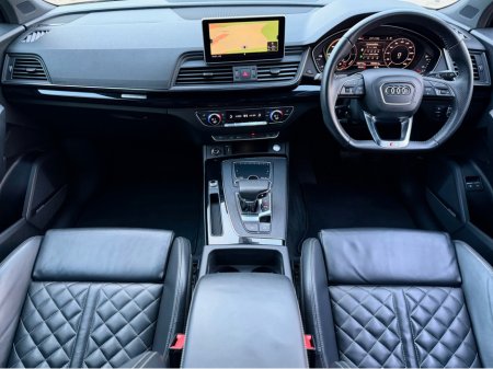 2020 Audi Q5 2.0TFSIE S LINE 50 QTIP 5DR A €29,950 thumbnail