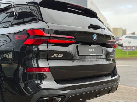 2026 BMW X5 xDrive50e M Sport Pro €111,250 thumbnail