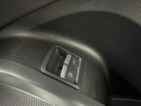 2021 Audi Q5 TFSi E S Line Quattro €39,900 thumbnail