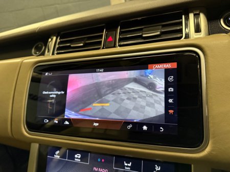 2018 Land Rover Range Rover - thumbnail 13