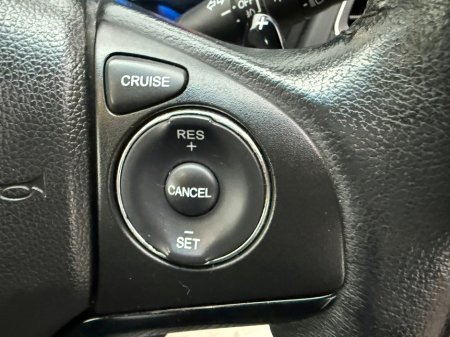 2015 Honda HR-V  €14,990 thumbnail