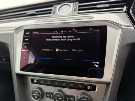 2020 Volkswagen Passat - thumbnail 23