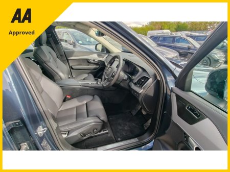 2023 Volvo XC90 - thumbnail 16