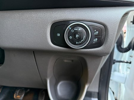 2022 Ford Transit Custom - thumbnail 23