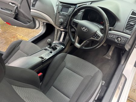 2015 Hyundai i40 Executive 1.7 Diesel €5,695 thumbnail