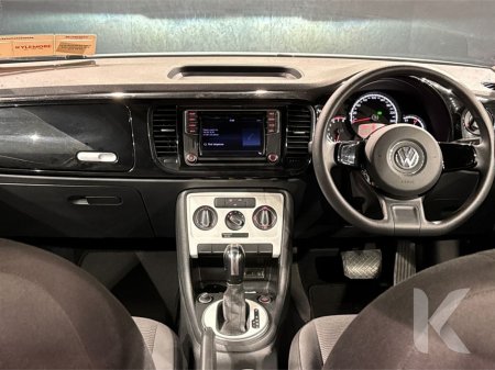 2016 Volkswagen Beetle - thumbnail 15