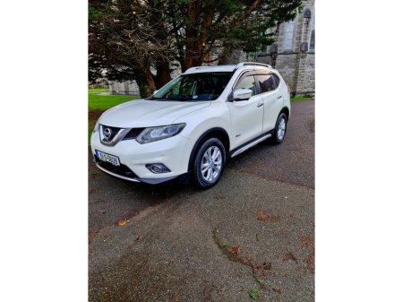 2015 Nissan X-Trail HNT32 5DR AUTO €15,995 thumbnail